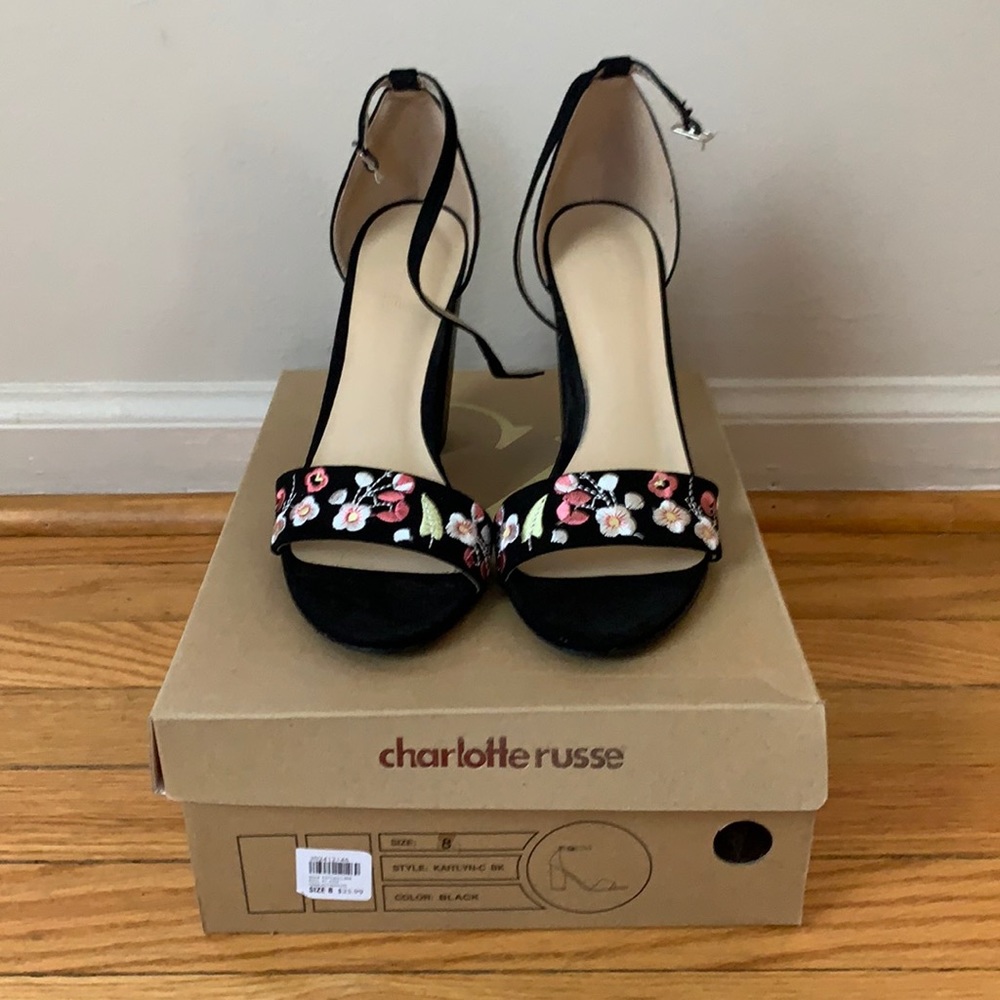 Women shoes